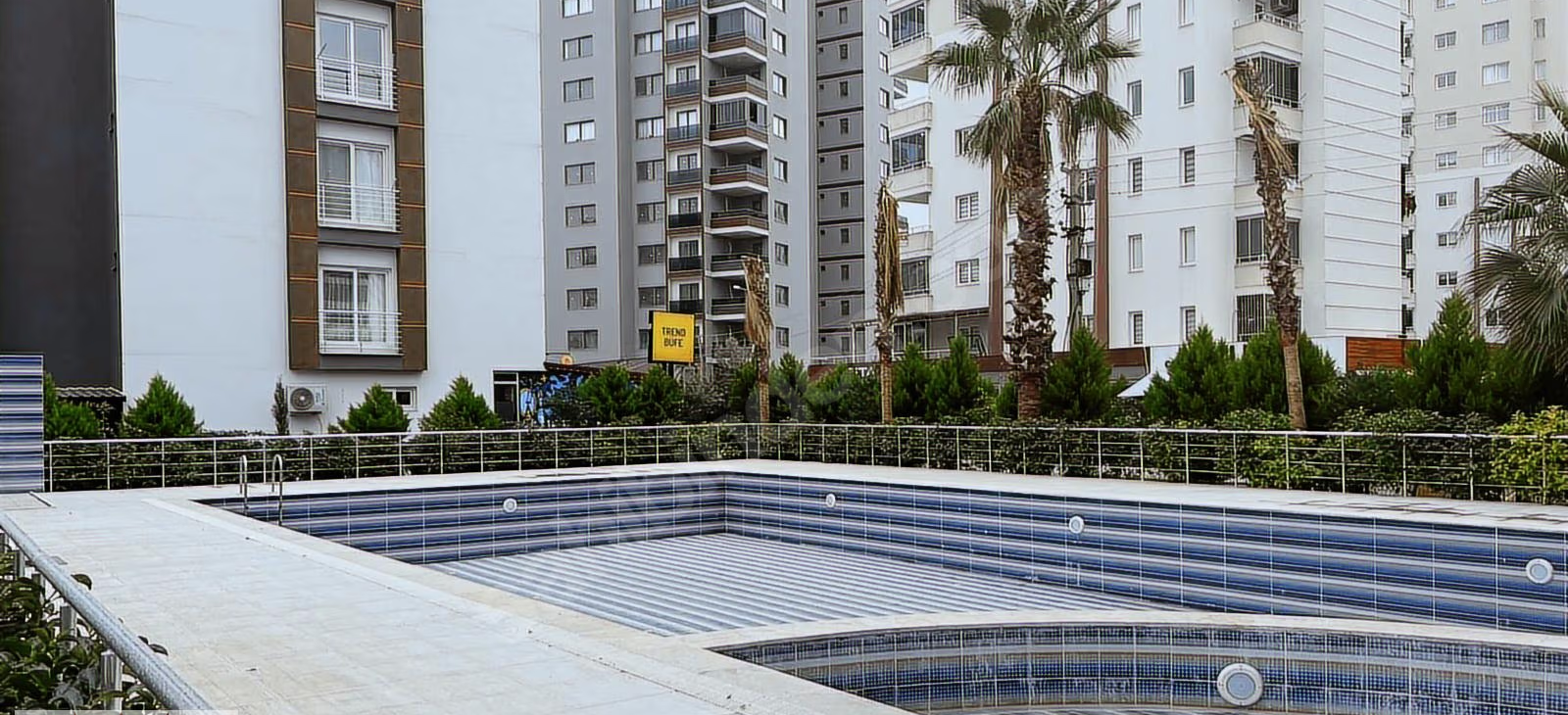 Mersin Mezitli Deniz Mahallesi 2+1 107 m² Doğalgaz Kombili Satılık Daire