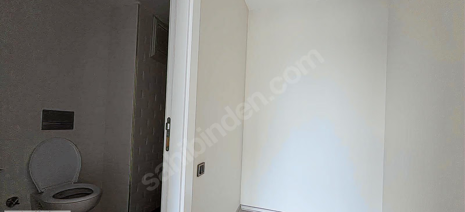 Mersin Mezitli Deniz Mahallesi 2+1 107 m² Doğalgaz Kombili Satılık Daire