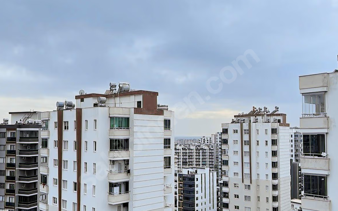 Mersin Mezitli Deniz Mahallesi 2+1 107 m² Doğalgaz Kombili Satılık Daire