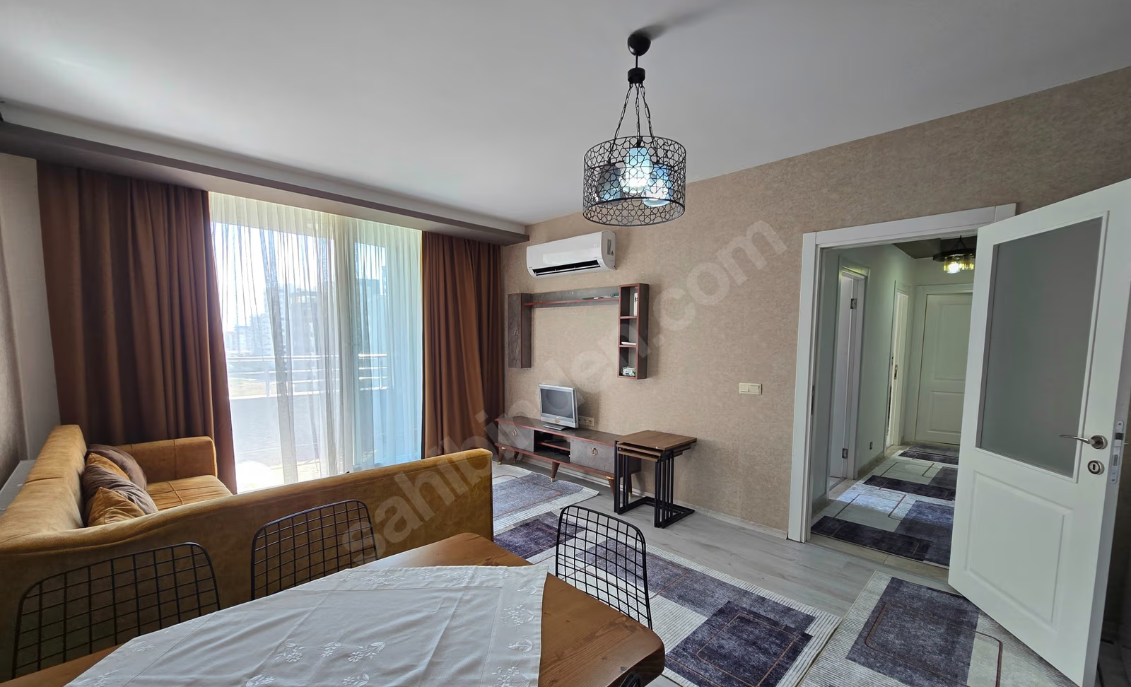 Mersin Mezitli Deniz Mahallesi 2+1 110 m² Doğalgaz Kombili Satılık Daire