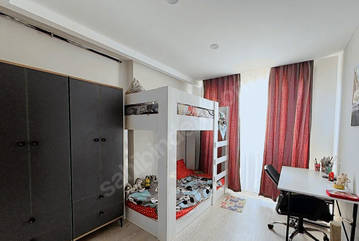 Mersin Mezitli Deniz Mahallesi 2+1 110 m² Doğalgaz Kombili Satılık Daire