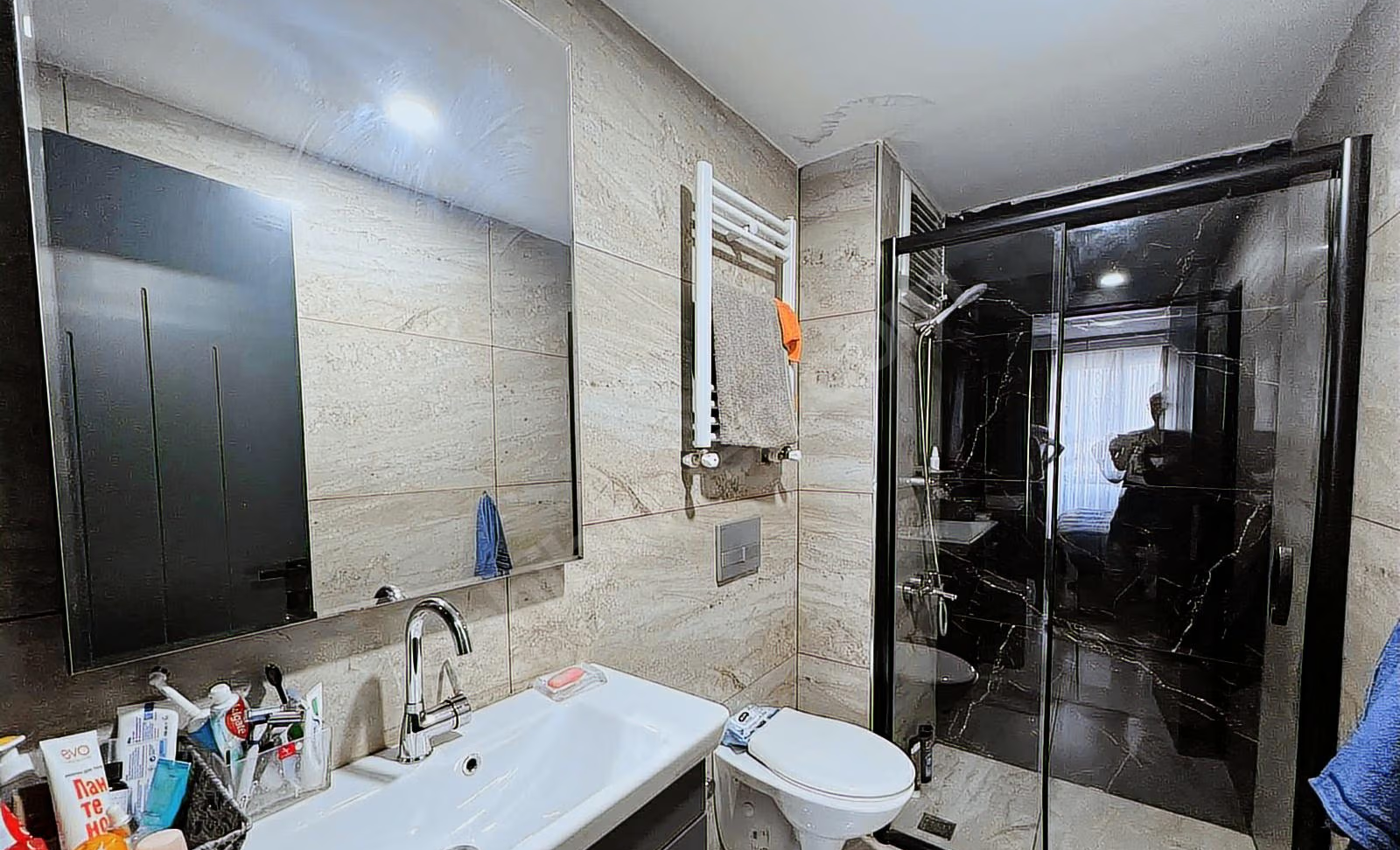 Mersin Mezitli Deniz Mahallesi 2+1 110 m² Doğalgaz Kombili Satılık Daire