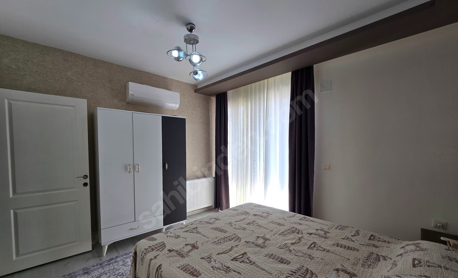 Mersin Mezitli Deniz Mahallesi 2+1 110 m² Doğalgaz Kombili Satılık Daire