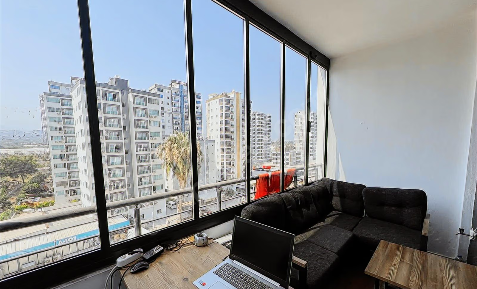 Mersin Mezitli Deniz Mahallesi 2+1 110 m² Doğalgaz Kombili Satılık Daire