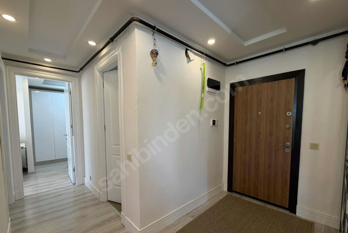Mersin Mezitli Deniz Mahallesi 2+1 110 m² Doğalgaz Kombili Satılık Daire