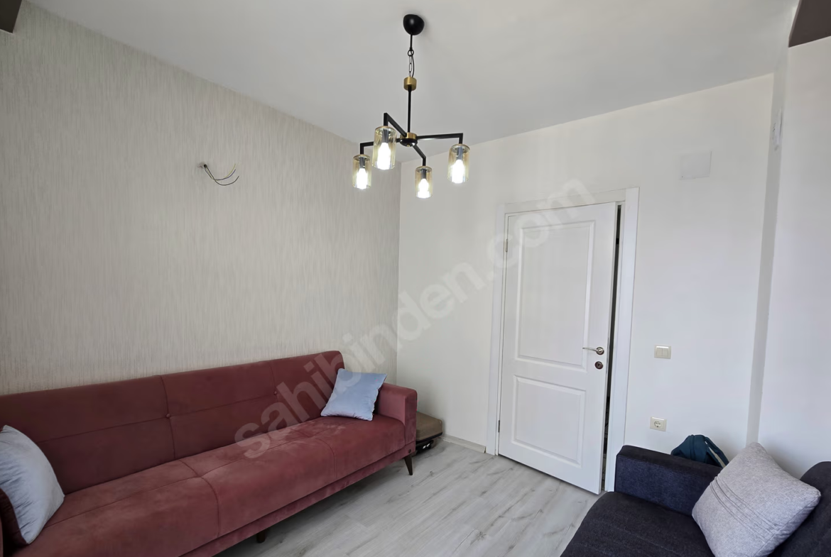 Mersin Mezitli Deniz Mahallesi 2+1 110 m² Doğalgaz Kombili Satılık Daire