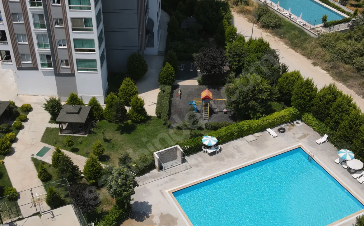 Mersin Mezitli Deniz Mahallesi 2+1 110 m² Doğalgaz Kombili Satılık Daire