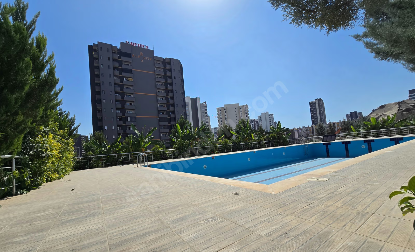 Mersin Mezitli Deniz Mahallesi 2+1 110 m² Doğalgaz Kombili Satılık Daire
