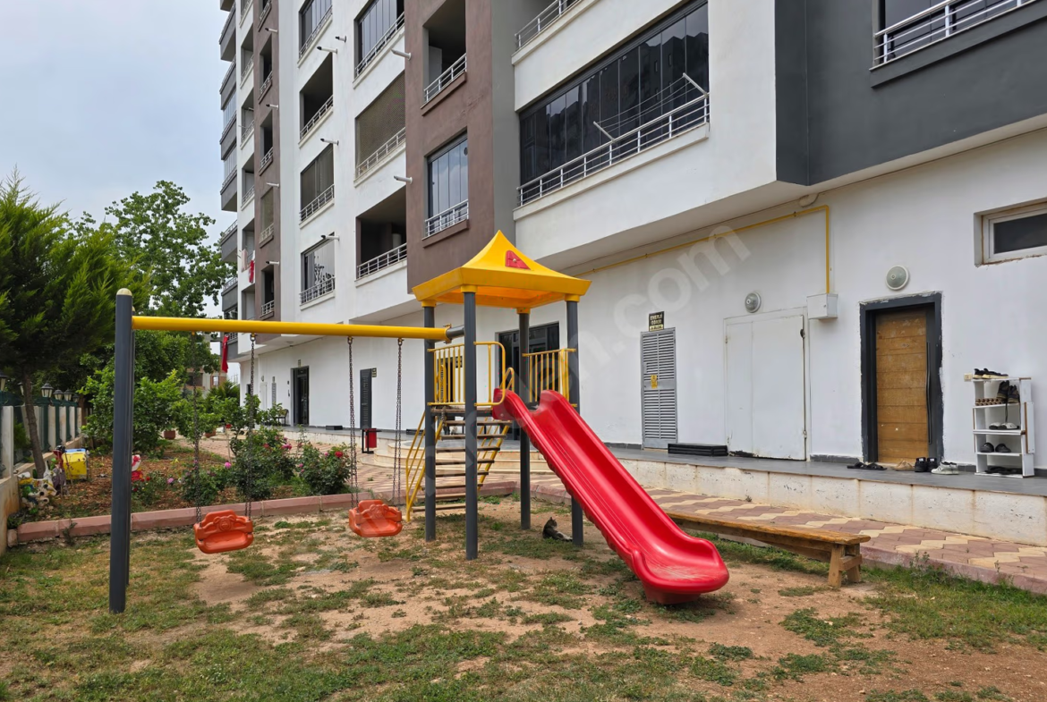 Mersin Mezitli Deniz Mahallesi 2+1 110 m² Doğalgaz Kombili Satılık Daire