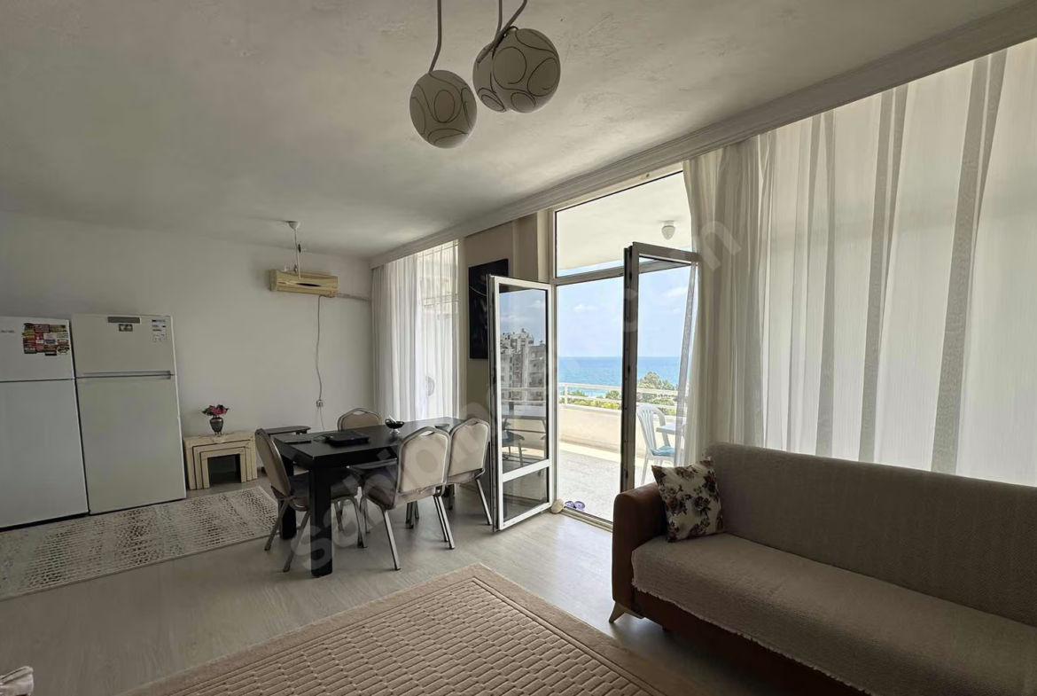 Mersin Mezitli Deniz Mahallesi 2+1 115 m² Klima Satılık Daire