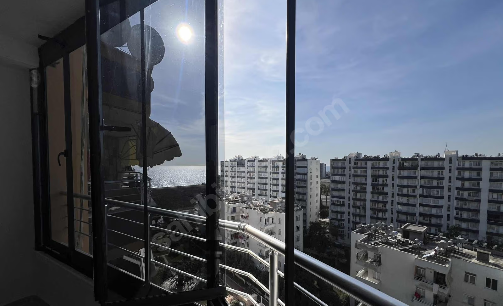 Mersin Mezitli Deniz Mahallesi 2+1 120 m² Doğalgaz Kombili Satılık Daire
