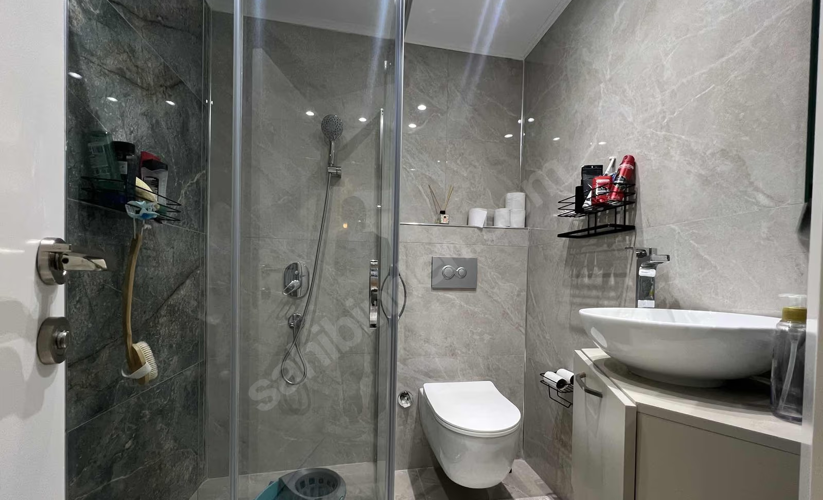 Mersin Mezitli Deniz Mahallesi 2+1 120 m² Doğalgaz Kombili Satılık Daire