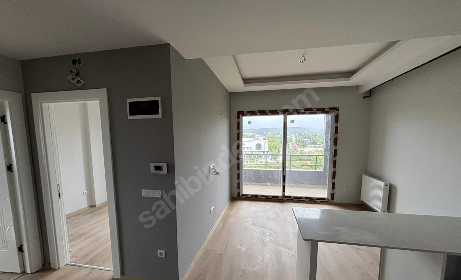 Mersin Mezitli Deniz Mahallesi 2+1 65 m² Doğalgaz Kombili Satılık Daire