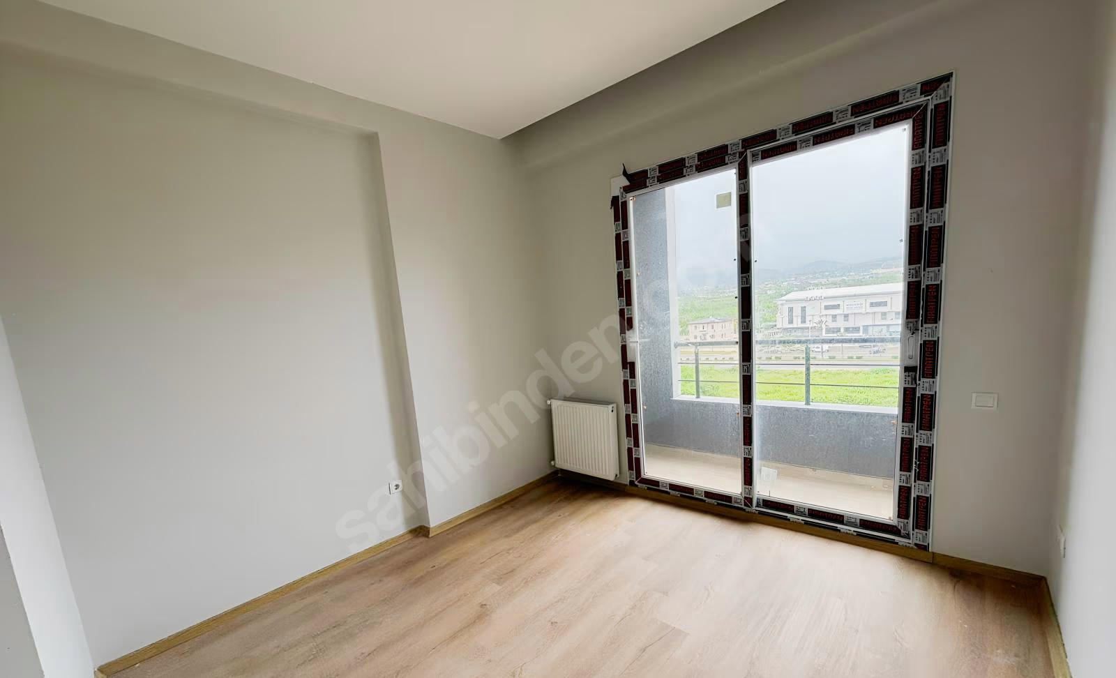 Mersin Mezitli Deniz Mahallesi 2+1 65 m² Doğalgaz Kombili Satılık Daire