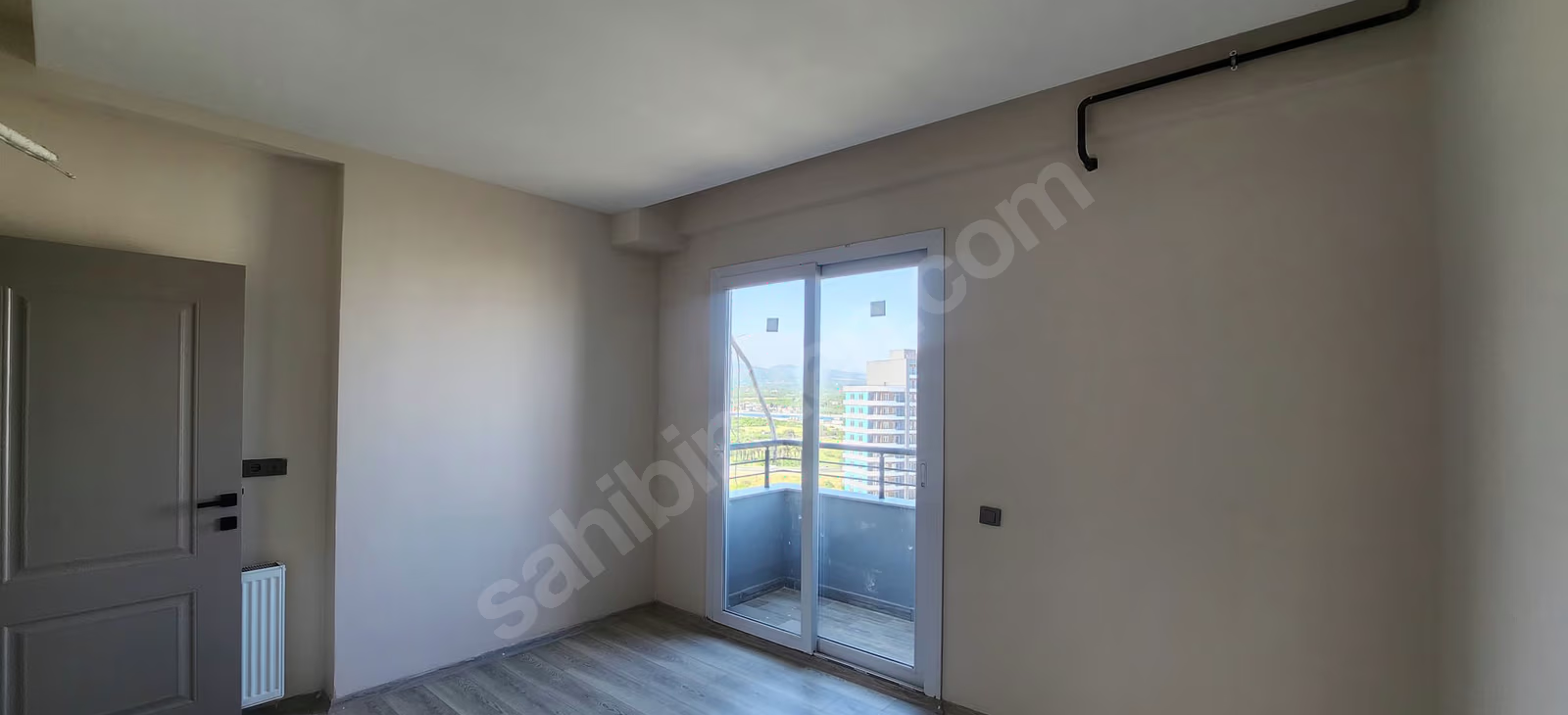 Mersin Mezitli Deniz Mahallesi 2+1 85 m² Doğalgaz Kombili Kiralık Daire