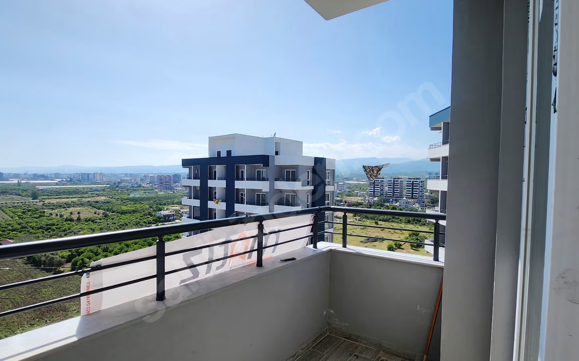 Mersin Mezitli Deniz Mahallesi 2+1 85 m² Doğalgaz Kombili Kiralık Daire