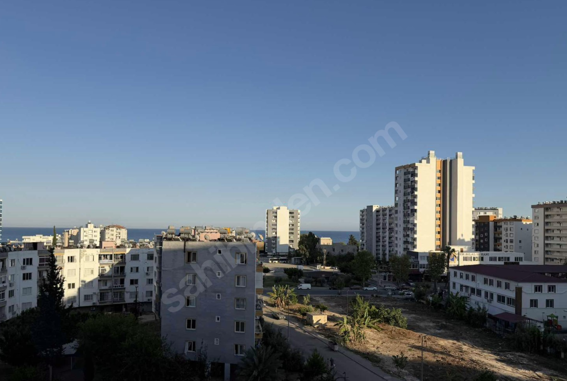 Mersin Mezitli Deniz Mahallesi 2+1 85 m² Doğalgaz Kombili Satılık Daire