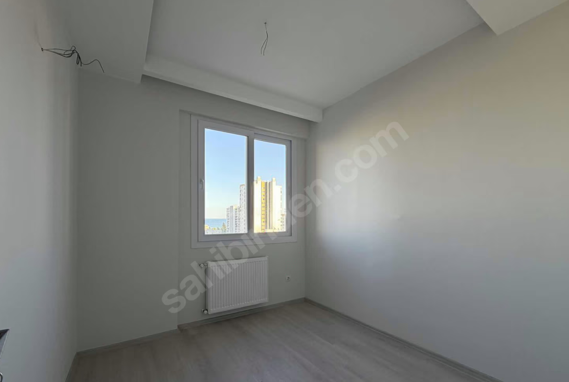 Mersin Mezitli Deniz Mahallesi 2+1 85 m² Doğalgaz Kombili Satılık Daire