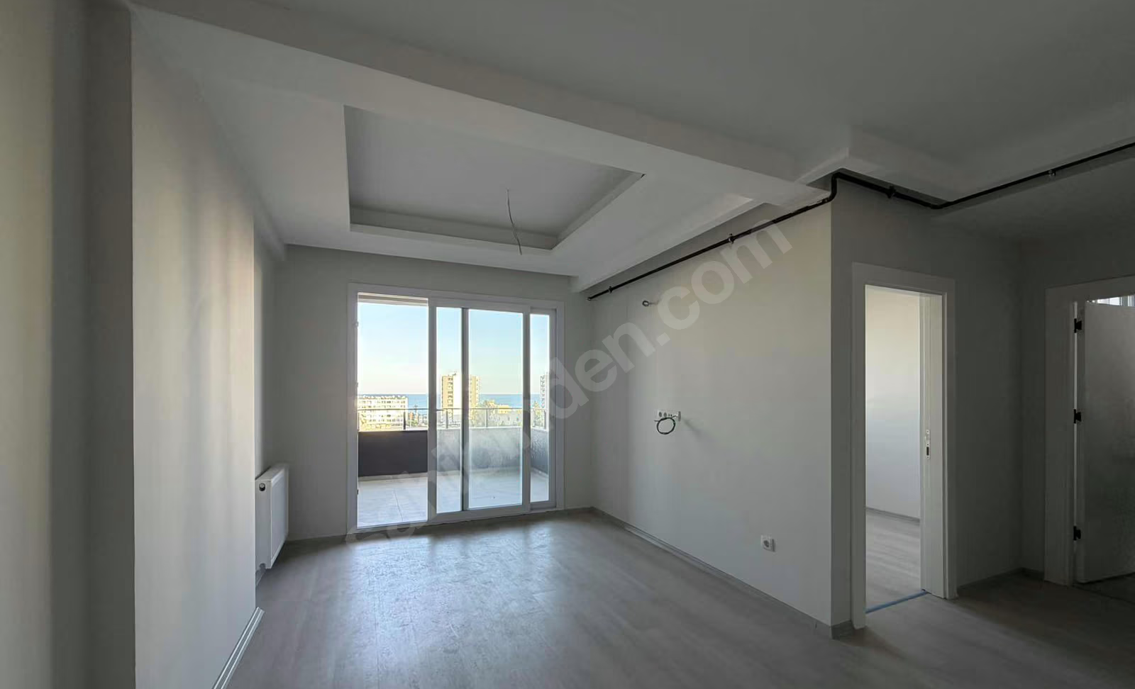 Mersin Mezitli Deniz Mahallesi 2+1 85 m² Doğalgaz Kombili Satılık Daire