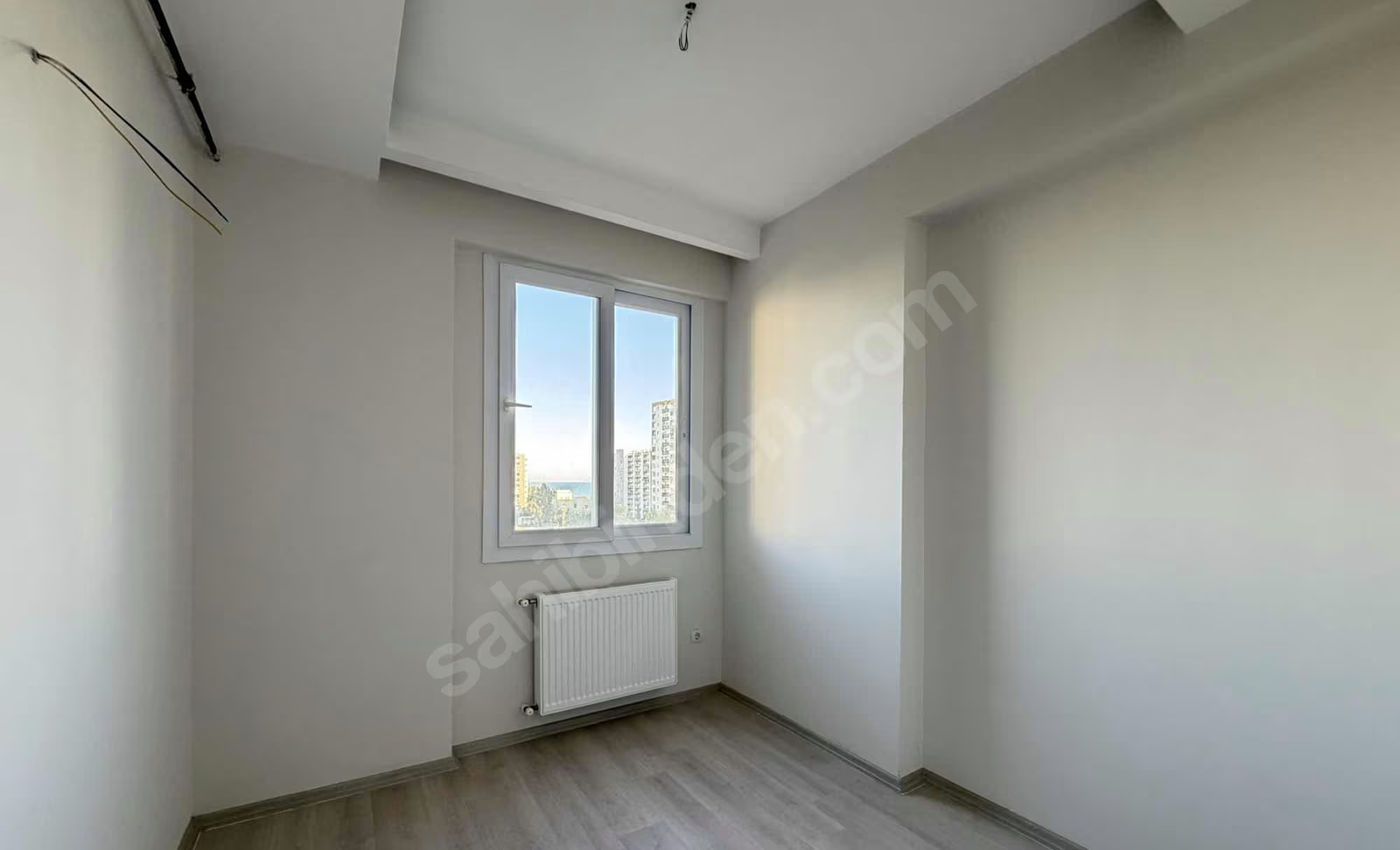 Mersin Mezitli Deniz Mahallesi 2+1 85 m² Doğalgaz Kombili Satılık Daire