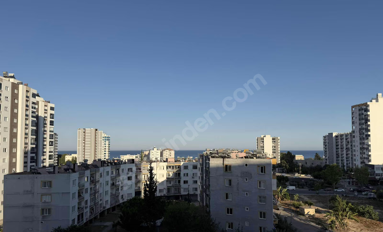 Mersin Mezitli Deniz Mahallesi 2+1 85 m² Doğalgaz Kombili Satılık Daire