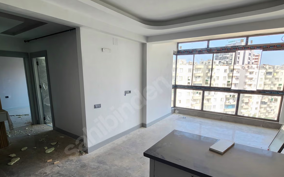 Mersin Mezitli Deniz Mahallesi 2+1 90 m² Doğalgaz Kombili Satılık Daire
