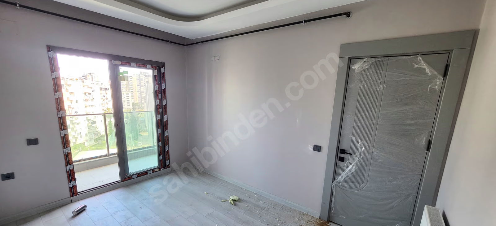 Mersin Mezitli Deniz Mahallesi 2+1 90 m² Doğalgaz Kombili Satılık Daire