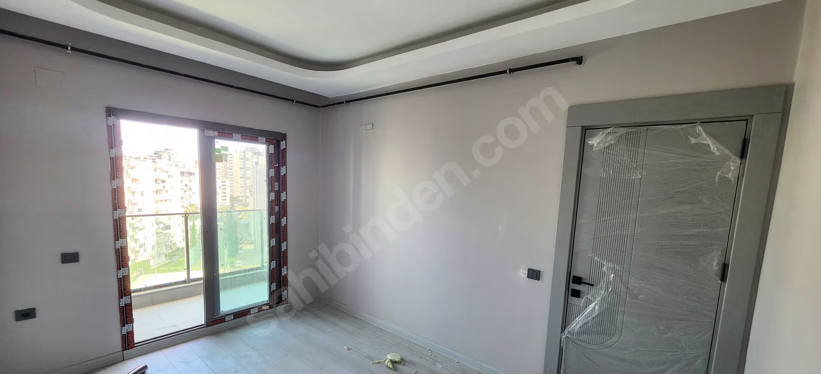 Mersin Mezitli Deniz Mahallesi 2+1 90 m² Doğalgaz Kombili Satılık Daire