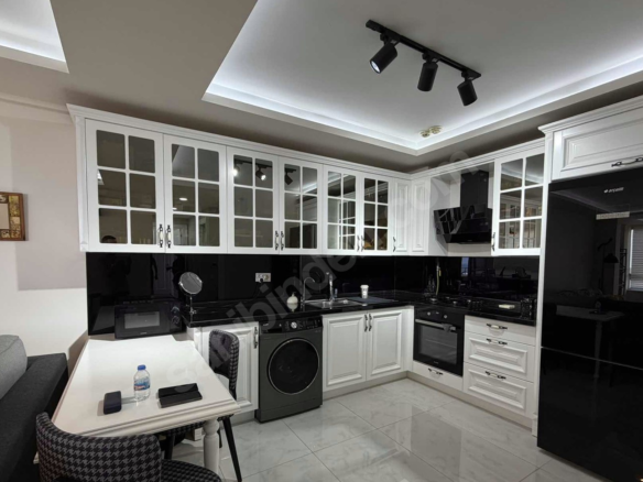 Mersin Mezitli Deniz Mahallesi 2+1 95 m² Doğalgaz Kombili Satılık Daire