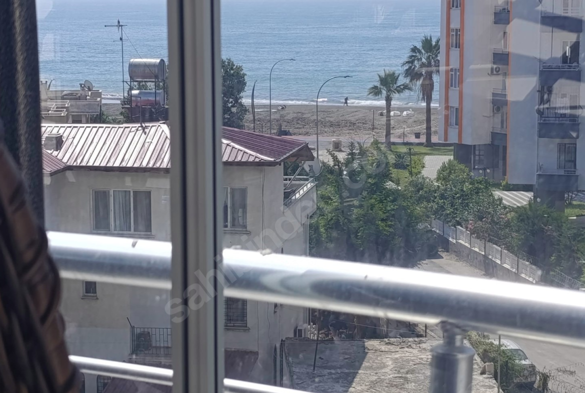 Mersin Mezitli Deniz Mahallesi 3+1 120 m² Klima Satılık Daire