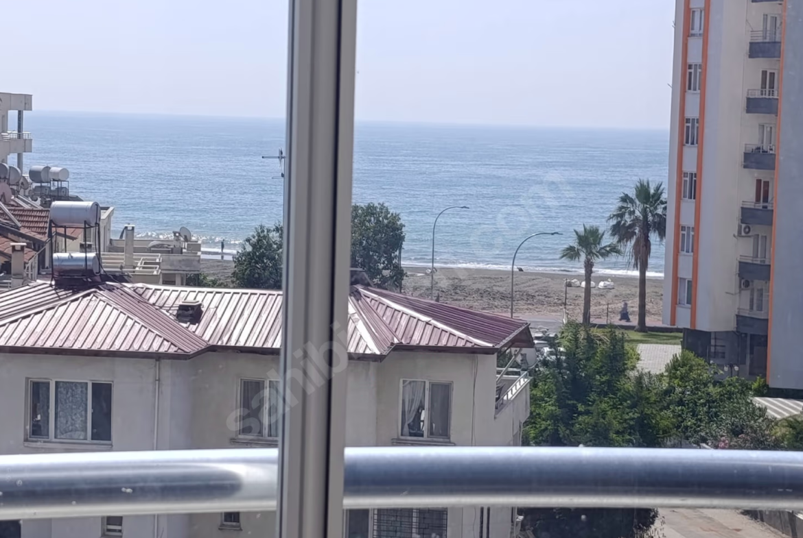 Mersin Mezitli Deniz Mahallesi 3+1 120 m² Klima Satılık Daire
