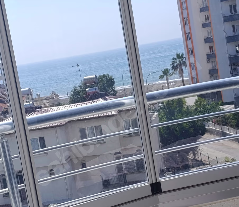 Mersin Mezitli Deniz Mahallesi 3+1 120 m² Klima Satılık Daire