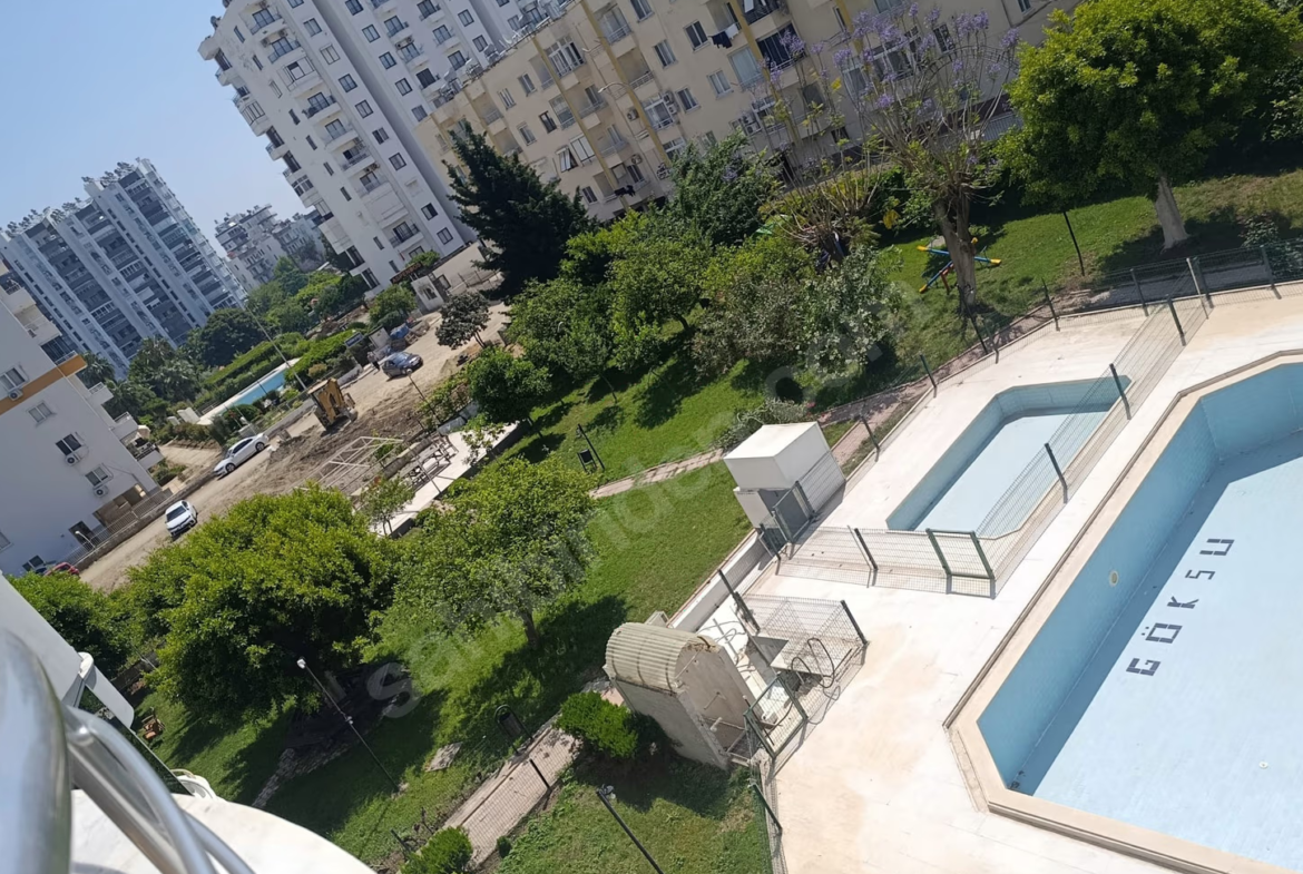 Mersin Mezitli Deniz Mahallesi 3+1 120 m² Klima Satılık Daire