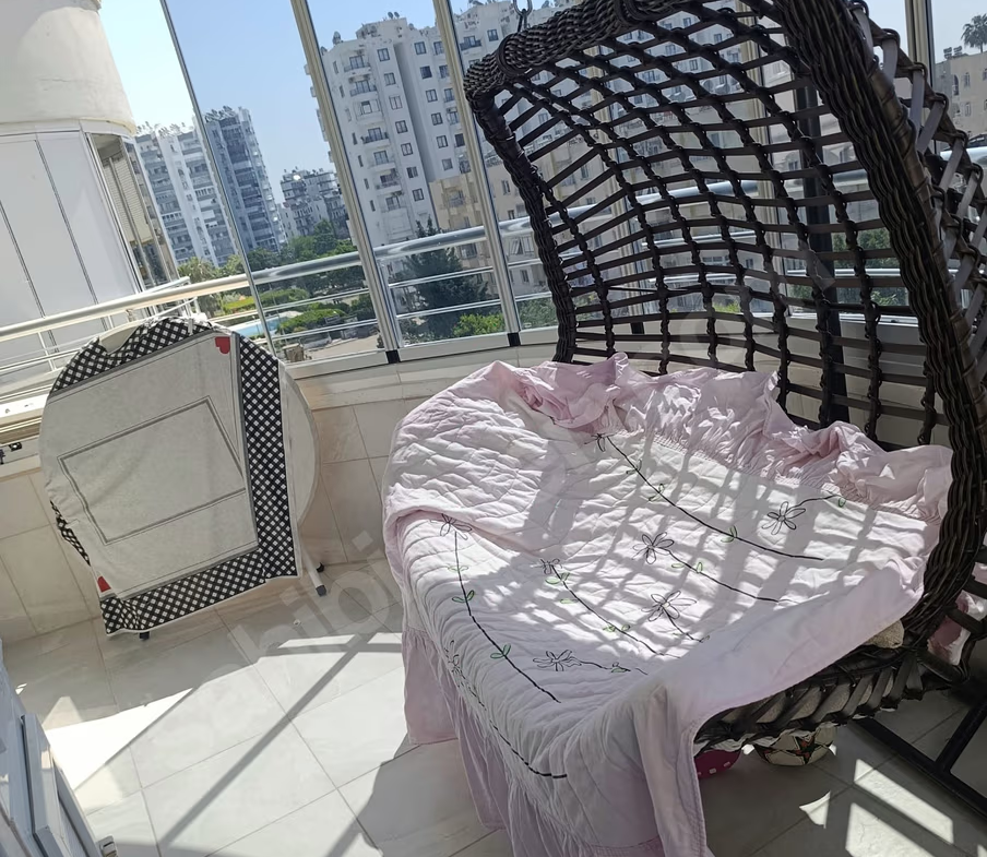 Mersin Mezitli Deniz Mahallesi 3+1 120 m² Klima Satılık Daire