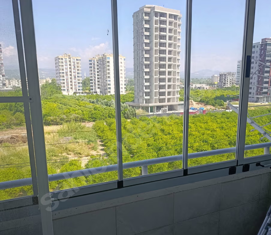 Mersin Mezitli Deniz Mahallesi 3+1 120 m² Klima Satılık Daire