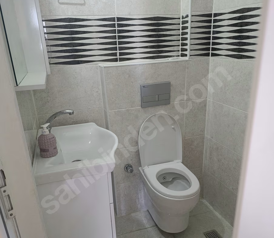 Mersin Mezitli Deniz Mahallesi 3+1 120 m² Klima Satılık Daire