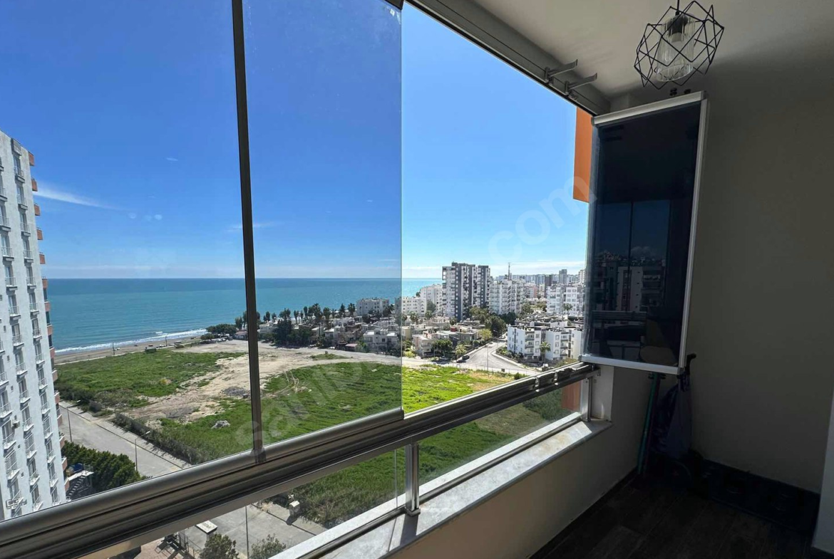 Mersin Mezitli Deniz Mahallesi 3+1 130 m² Doğalgaz Kombili Satılık Daire