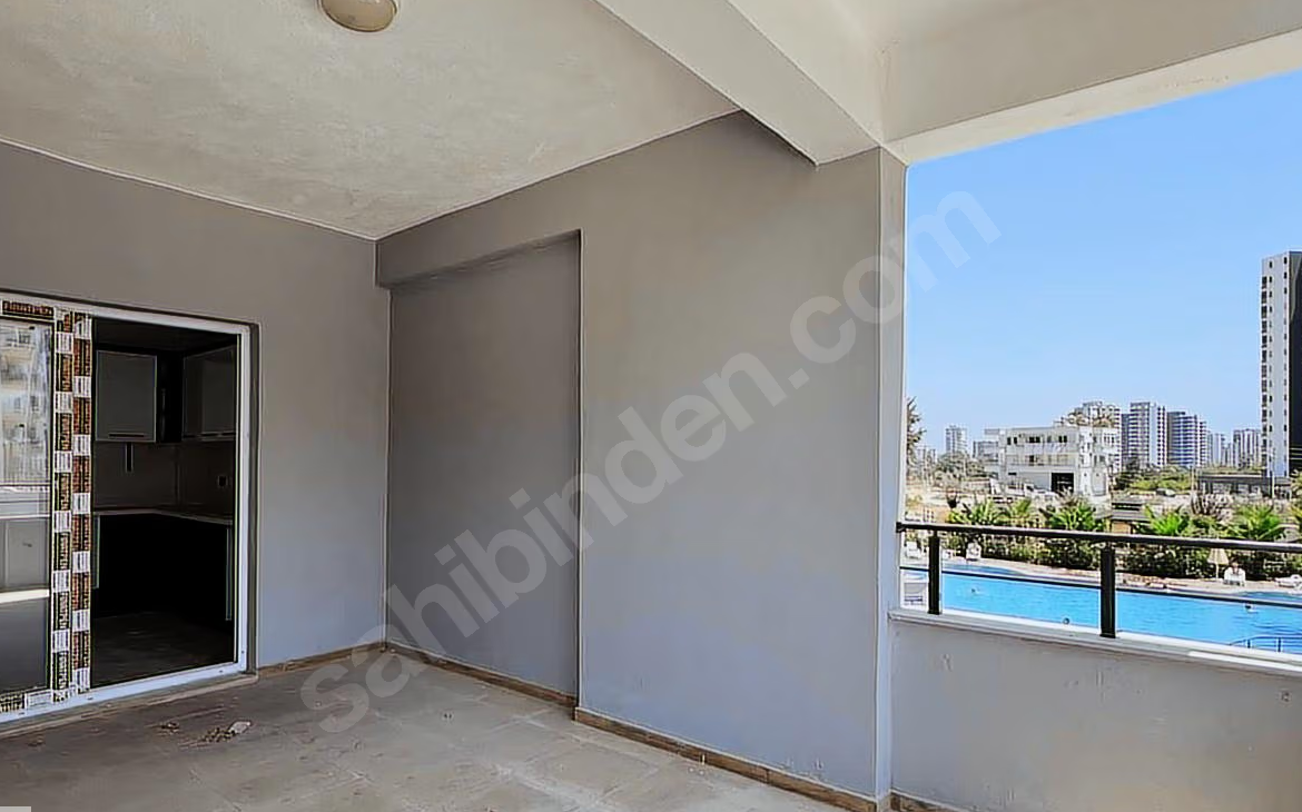 Mersin Mezitli Deniz Mahallesi 3+1 135 m² Doğalgaz Kombili Satılık Daire