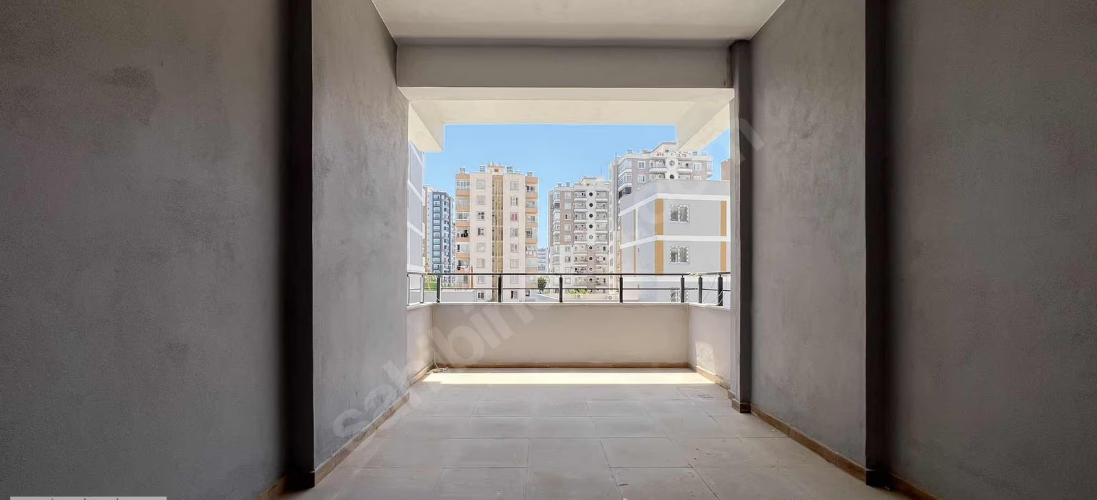 Mersin Mezitli Deniz Mahallesi 3+1 135 m² Doğalgaz Kombili Satılık Daire 3 Mersin Mezitli Deniz Mahallesi 3+1 135 m² Doğalgaz Kombili Satılık Daire