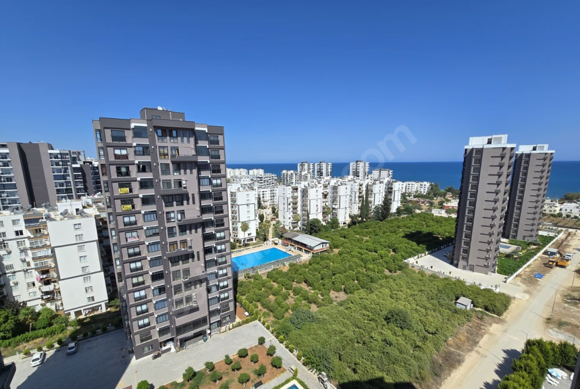 Mersin Mezitli Deniz Mahallesi 3+1 135 m² Doğalgaz Kombili Satılık Daire