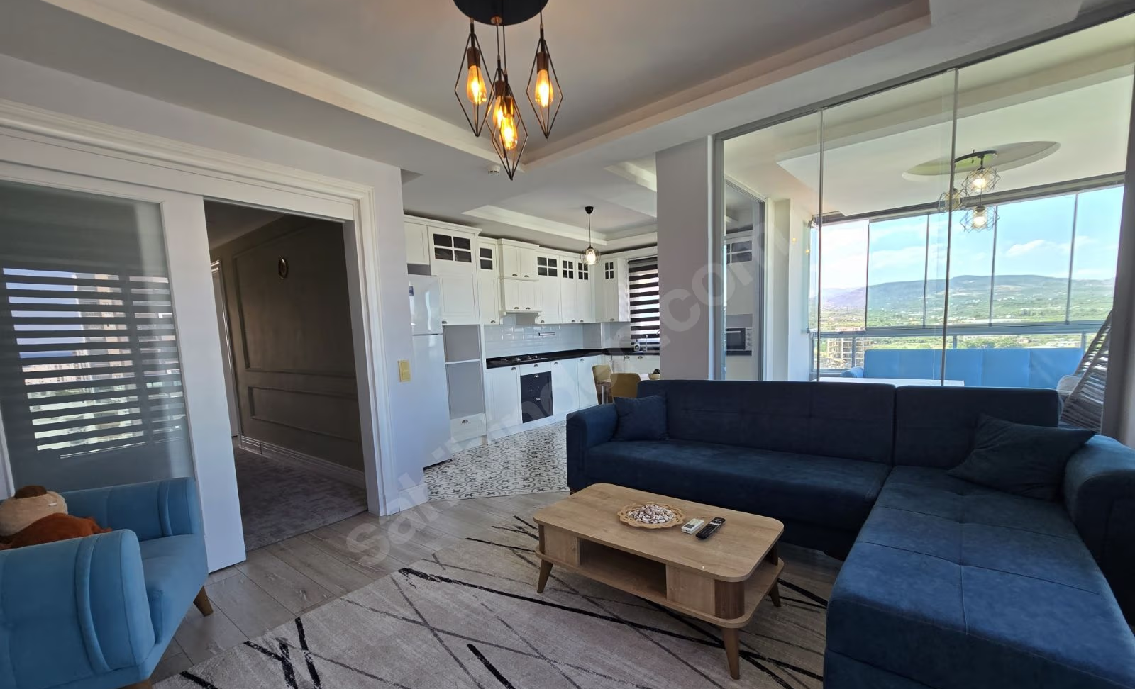 Mersin Mezitli Deniz Mahallesi 3+1 135 m² Doğalgaz Kombili Satılık Daire