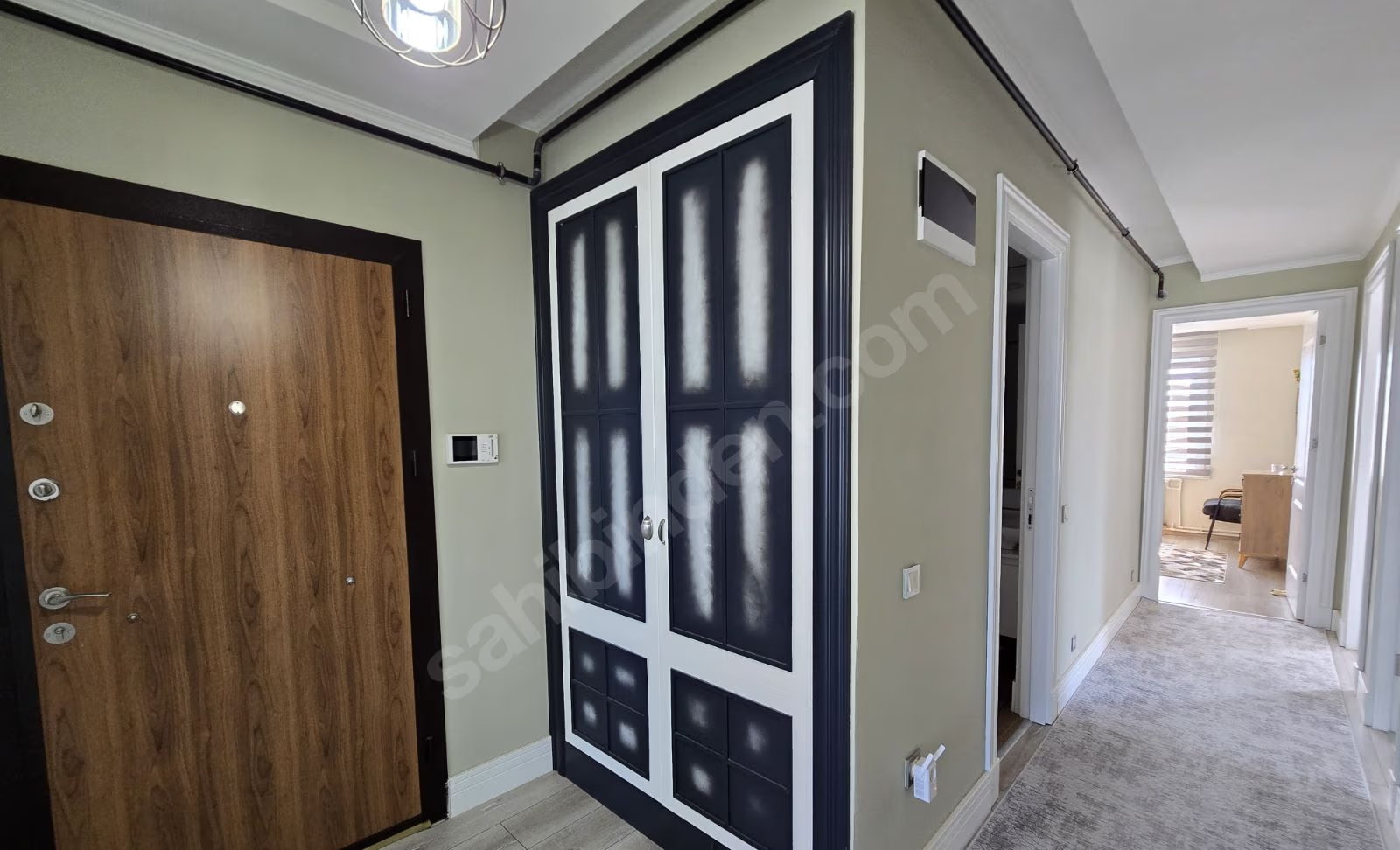 Mersin Mezitli Deniz Mahallesi 3+1 135 m² Doğalgaz Kombili Satılık Daire