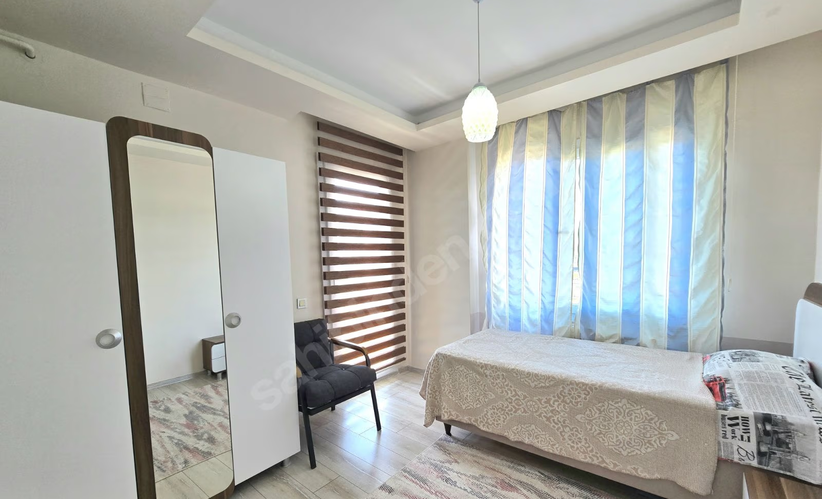 Mersin Mezitli Deniz Mahallesi 3+1 135 m² Doğalgaz Kombili Satılık Daire