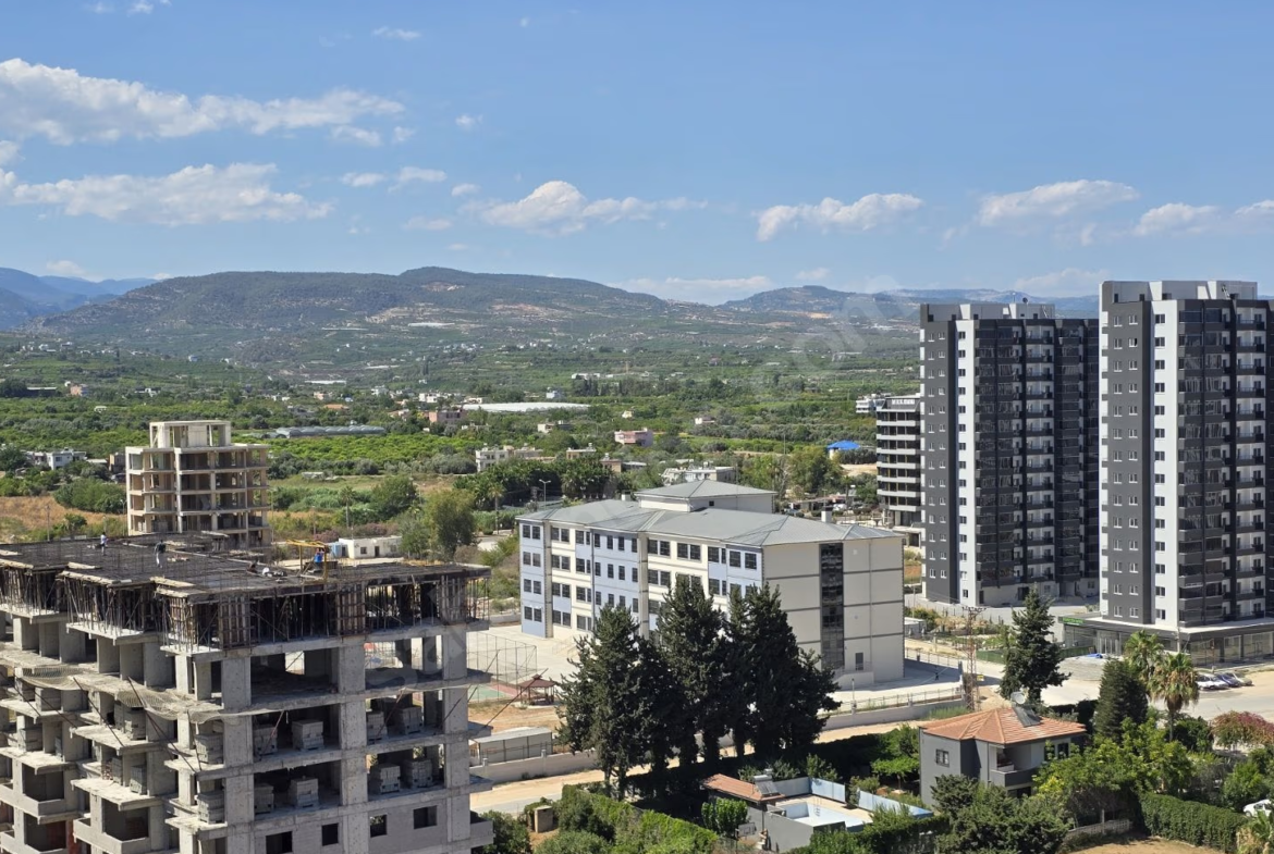 Mersin Mezitli Deniz Mahallesi 3+1 135 m² Doğalgaz Kombili Satılık Daire