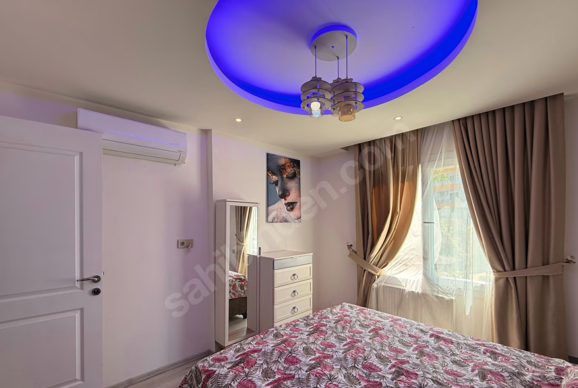 Mersin Mezitli Deniz Mahallesi 3+1 140 m² Doğalgaz Kombili Satılık Daire