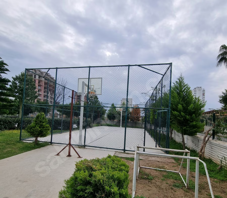 Mersin Mezitli Deniz Mahallesi 3+1 140 m² Doğalgaz Kombili Satılık Daire