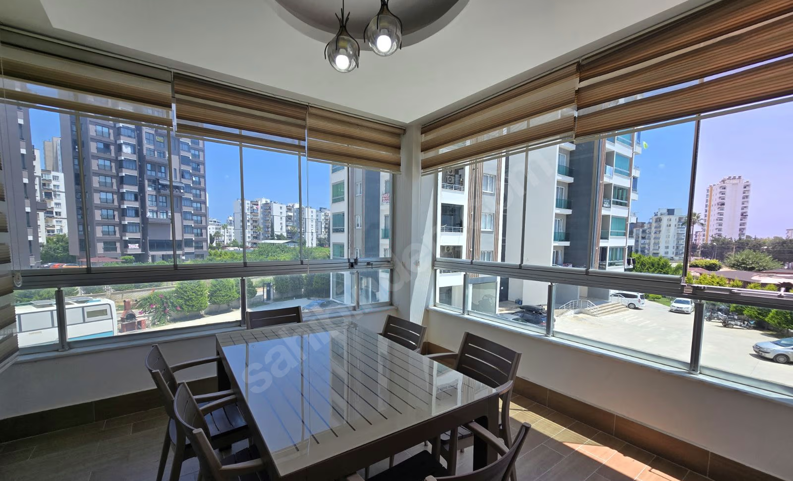 Mersin Mezitli Deniz Mahallesi 3+1 140 m² Doğalgaz Kombili Satılık Daire