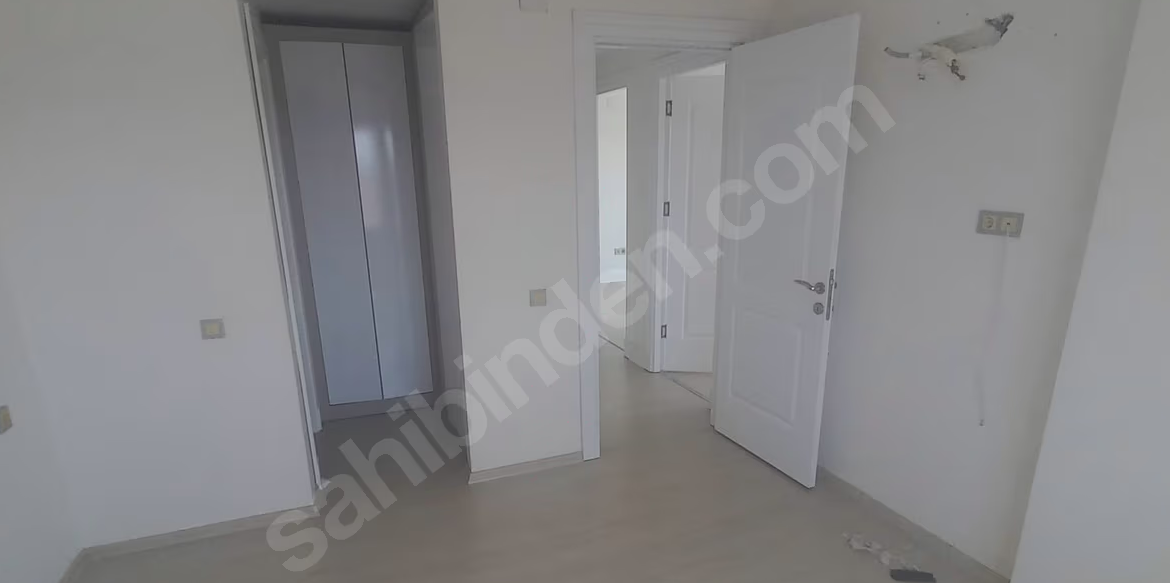 Mersin Mezitli Deniz Mahallesi 3+1 145 m² Klima Kiralık Daire
