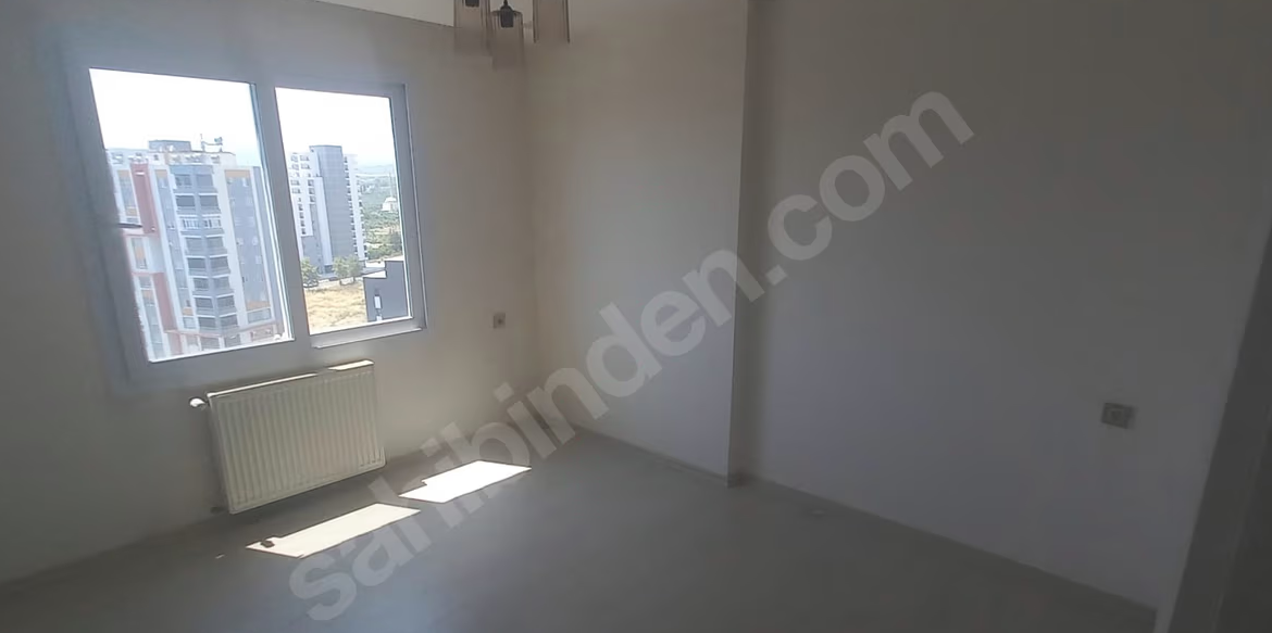 Mersin Mezitli Deniz Mahallesi 3+1 145 m² Klima Kiralık Daire