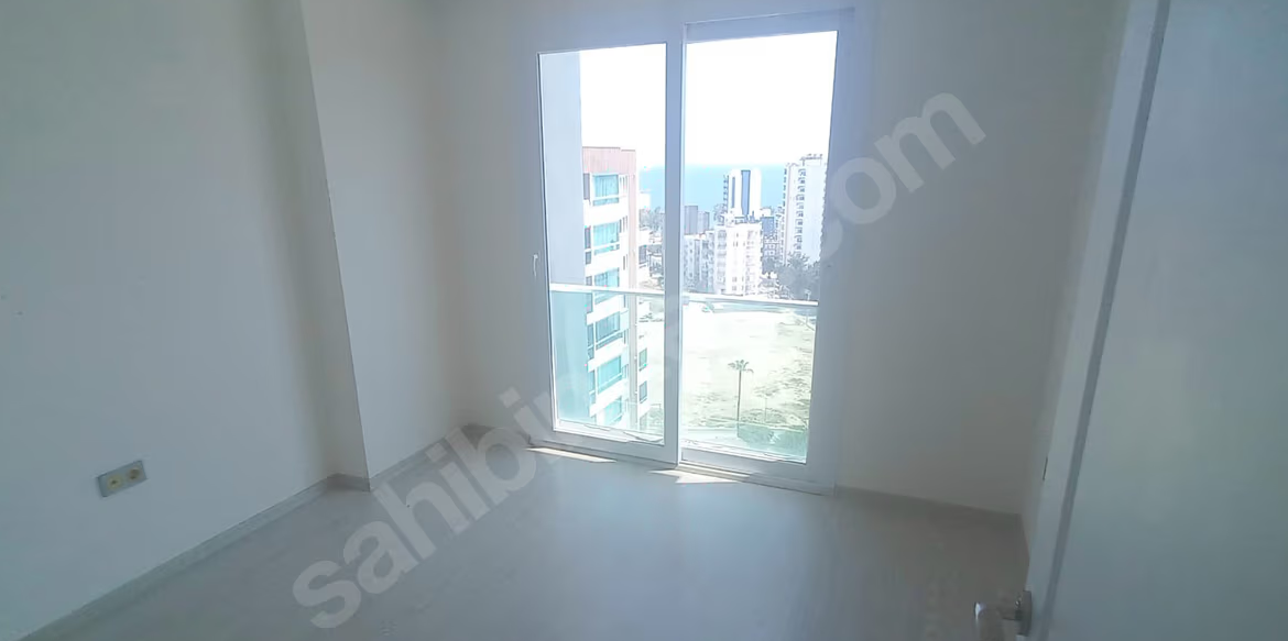 Mersin Mezitli Deniz Mahallesi 3+1 145 m² Klima Kiralık Daire